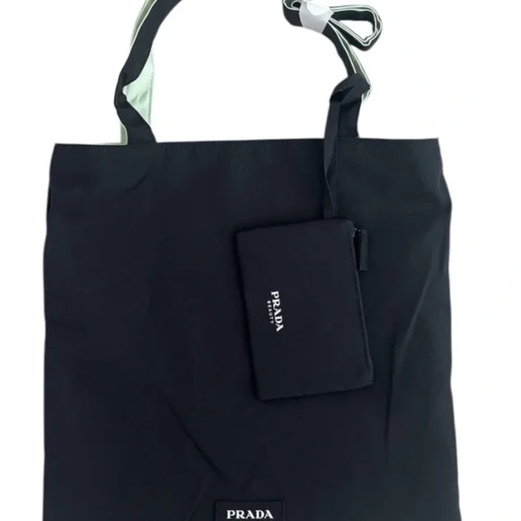 NWT Prada VIP Beauty Reversible Tote Bag + Black Pouch - Picture 2 of 3